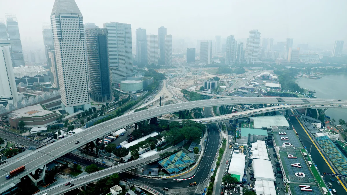 Smog in Asien: Das Nacht-und-Nebel-Rennen von Singapur