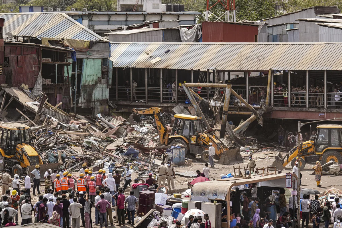 MCD passes 12 demolition orders, seals 11 properties across Delhi