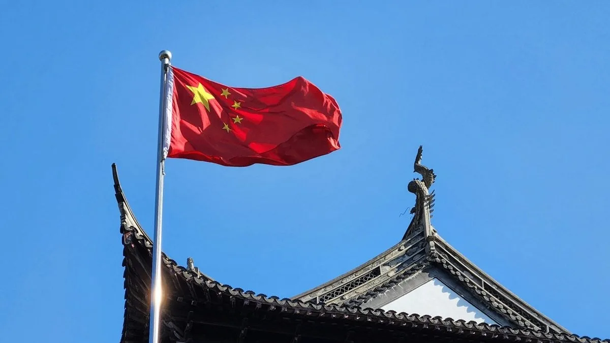 Receita fiscal da China dispara enquanto os gastos estagnam