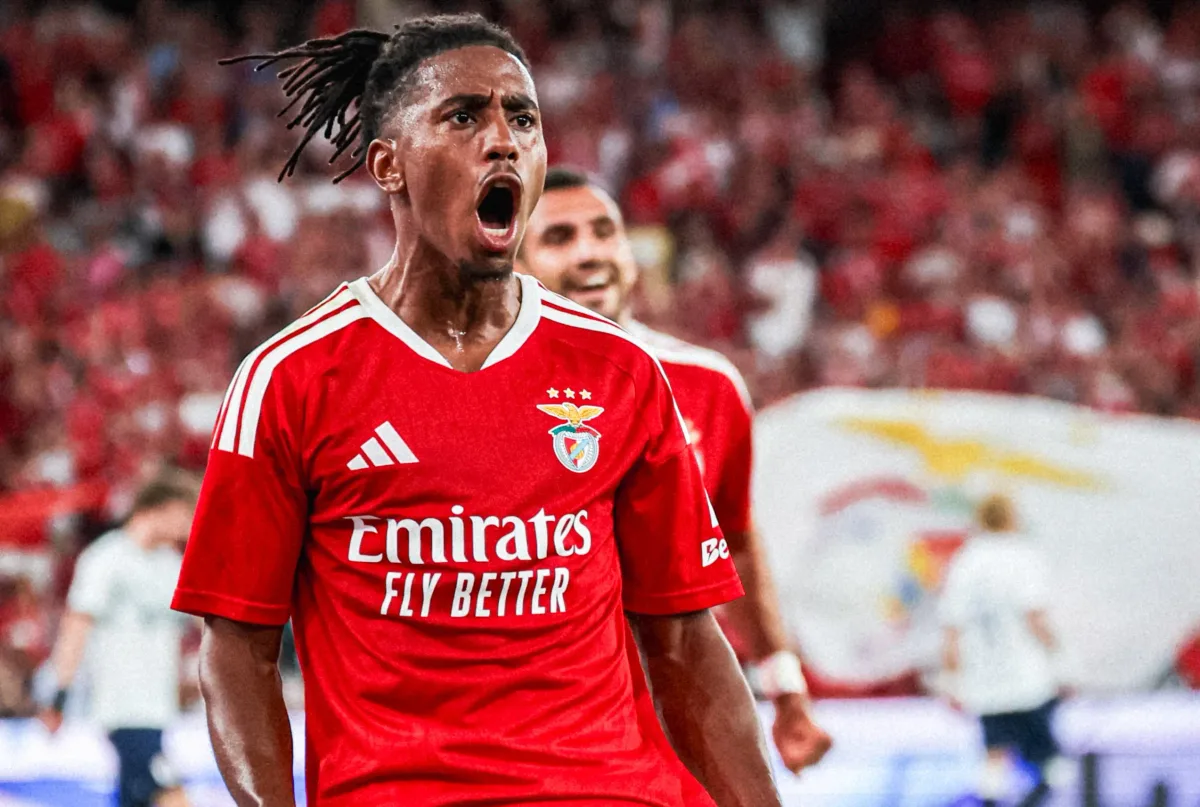 Benfica vence time dinamarquês e fica perto da classificação na Liga Europa