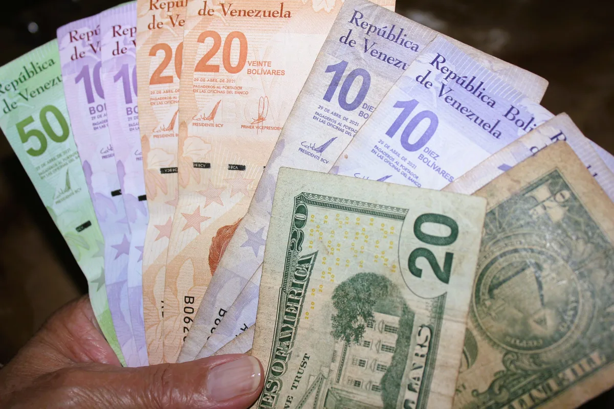 Dólar BCV sigue imparable y el euro pegó un salto de casi diez bolívares