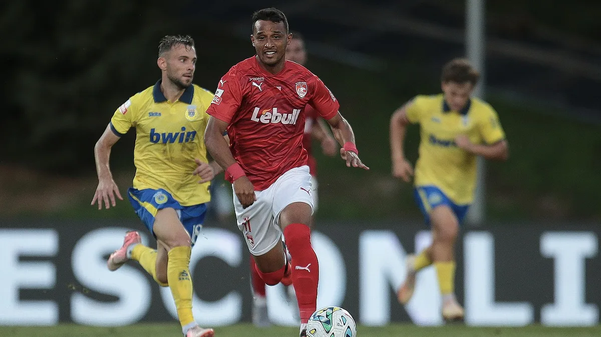 Resumo Arouca 1-2 Santa Clara