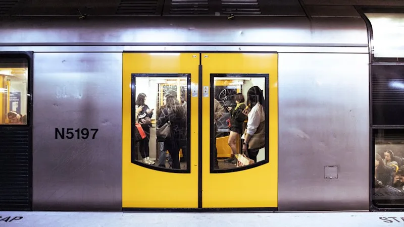 Major travel delays in Sydney’s north after train wiring issue