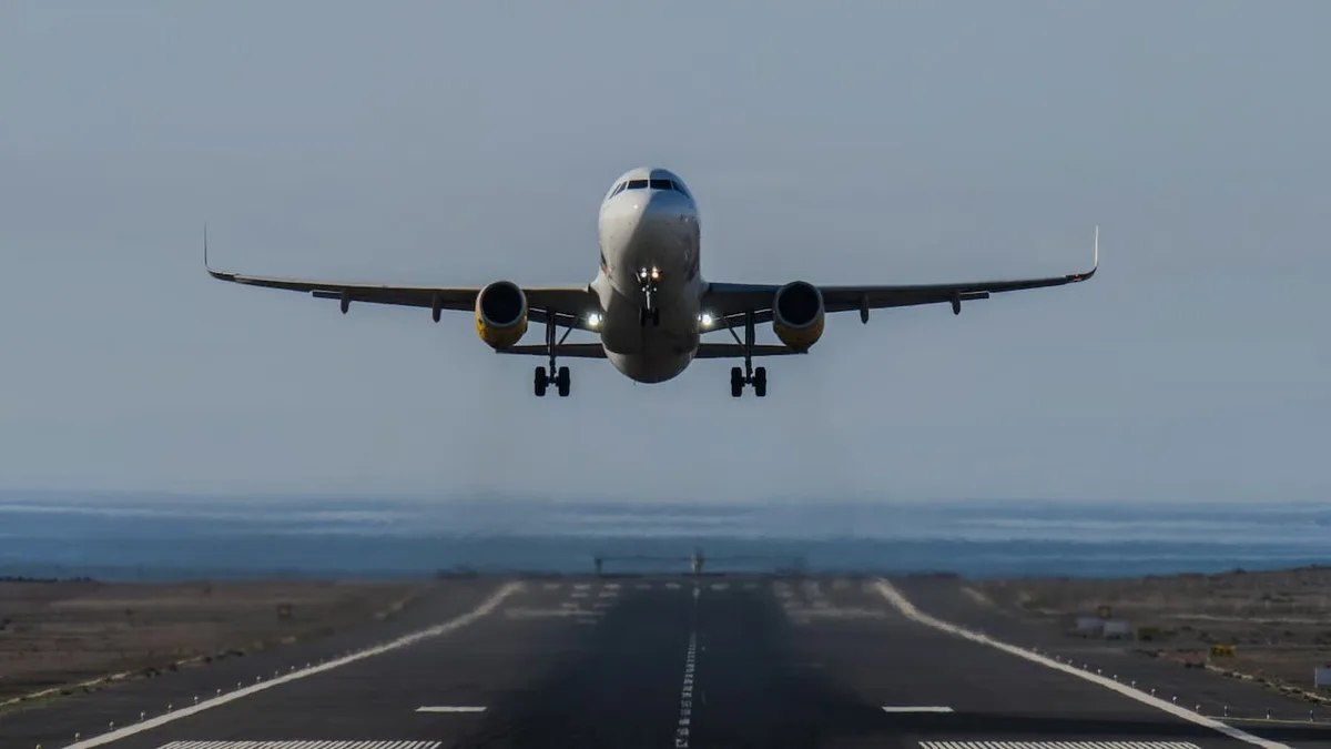 Hundreds Of Flights Cancelled, Delayed In Italy Due To Data Network Failure