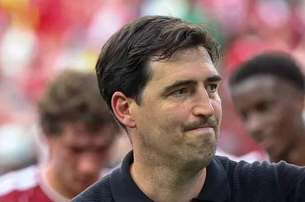 Andoni Iraola faces Liverpool problem Arne Slot couldn't solve as tactics take their toll
