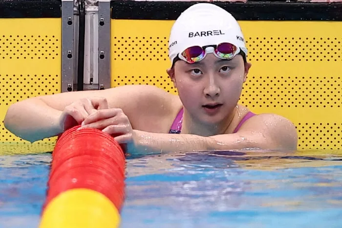 '아쉽다, 50m까지 1위였는데' 수영 막내 고교생 김승원, 배영 100m 3위, 대회 두번째 동메달 추가..'中 펑쉬웨이에게 추월 당했다'