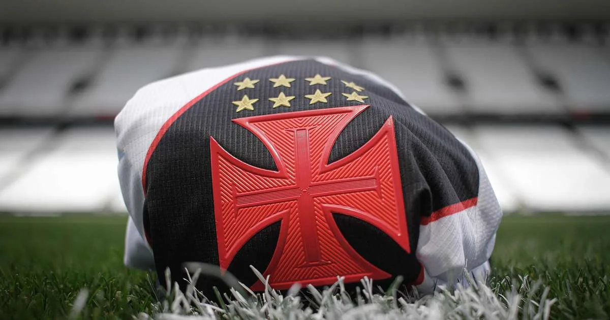 Veja a nova camisa do Vasco