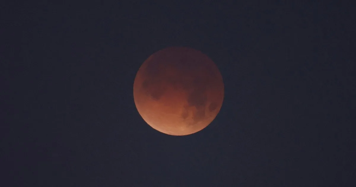 Qué revela el último eclipse del año sobre tus vínculos, hábitos y emociones