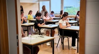 Ensino secundário. Começa hoje a época especial de exames