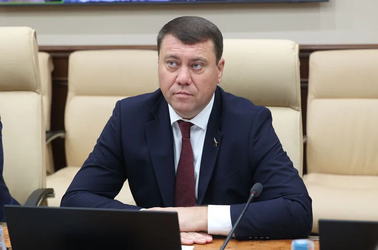 Сенатор Абрамов призвал создать единую систему киберзащиты для компаний