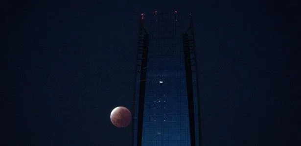Eclipse lunar 2026 ao vivo: veja como assistir ao fenômeno de hoje