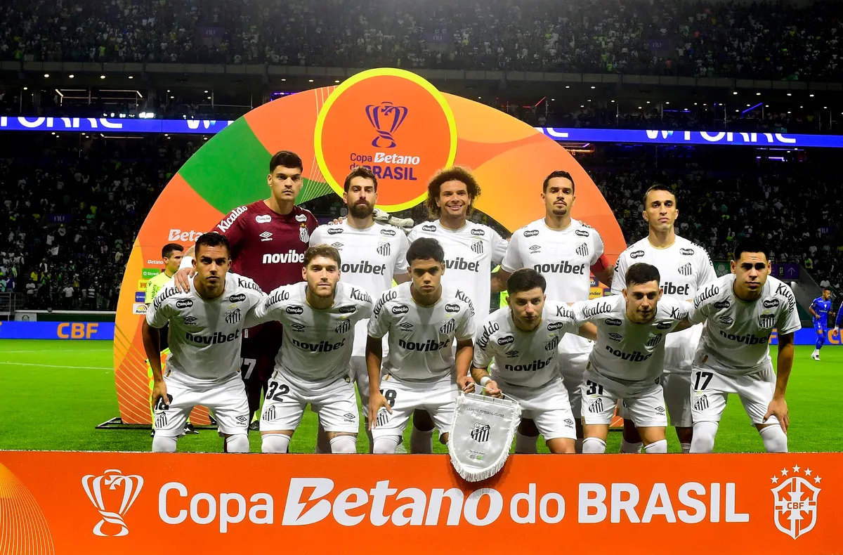 Atuações do Santos: estratégia de Cuca dá errado, e time tem noite desastrosa; dê suas notas
