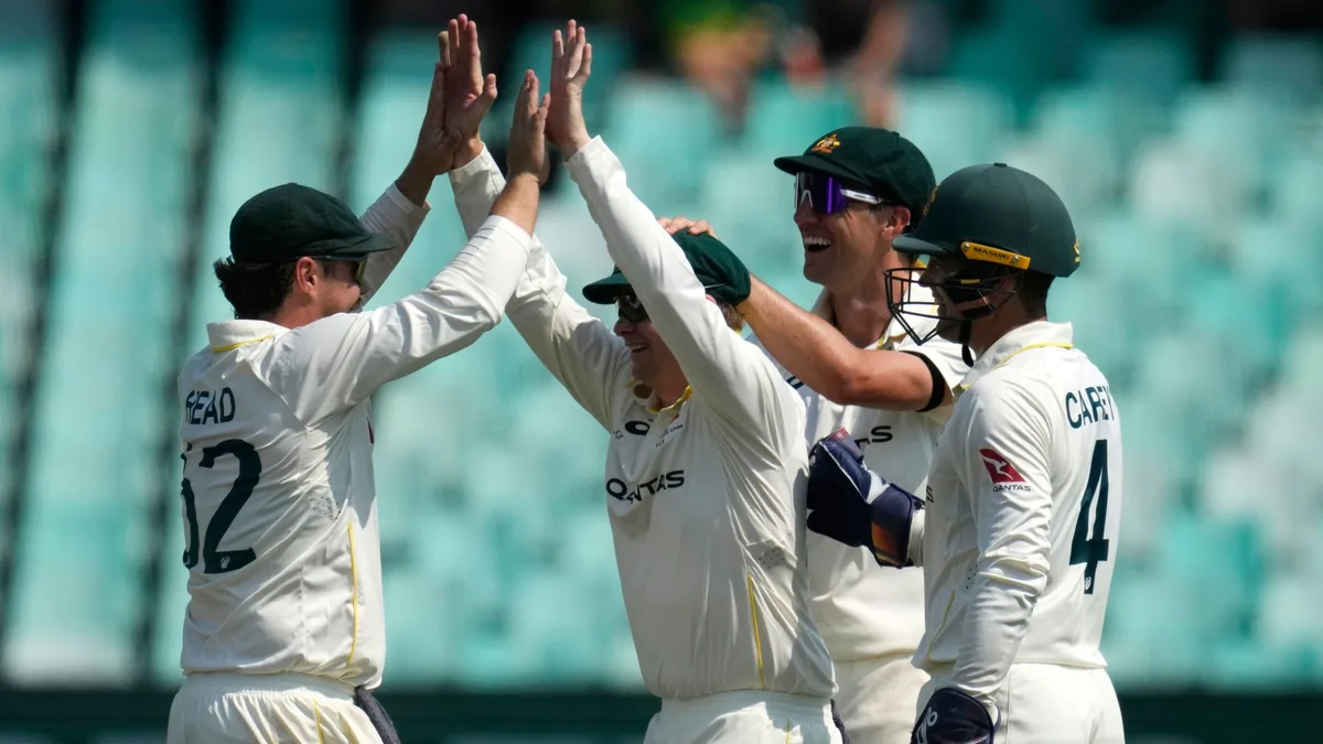 Cummins helps Australia take control against South Africa