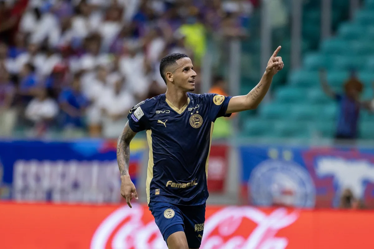Juba iguala Ávine como defensor com mais gols pelo Bahia no século