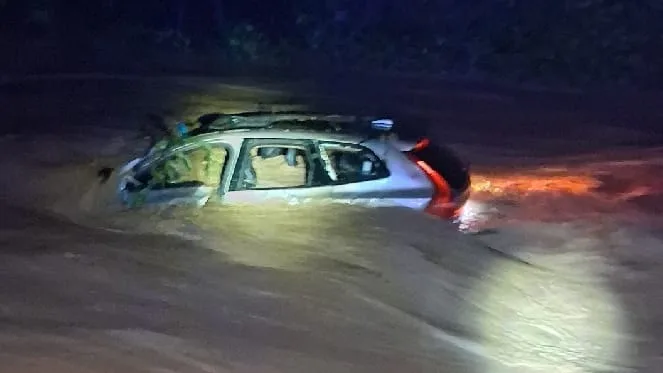 Unwetter in Spanien - Mann stirbt bei Überschwemmungen in Auto