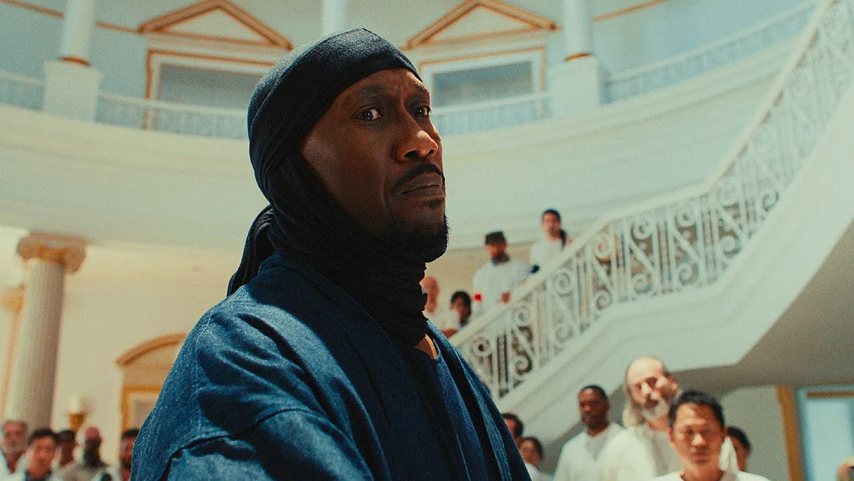 ‘Your Mother Your Mother Your Mother’ Review: Mahershala Ali Is a Marvel in a Gripping Crime Film With a Big, Aching Heart