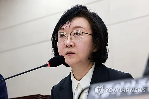 비공개라던 임상시험 자료, 챗GPT로 술술…식약처 보안 구멍
