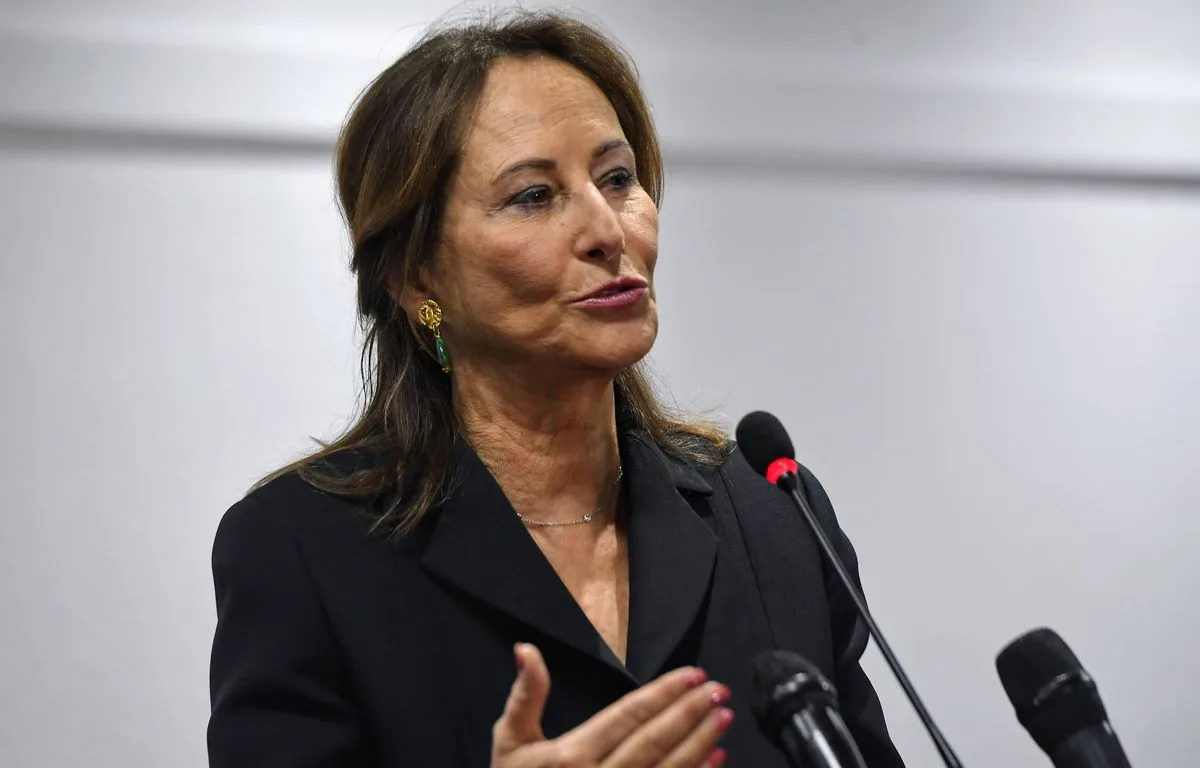 Présidentielle : « Vous ne mettez pas un stagiaire à la tête d’une entreprise »… Ségolène Royal dézingue Glucksmann