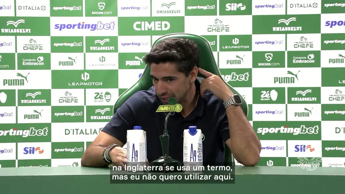 Abel Ferreira enaltece Giay e a união de talento e dedicação do atual Palmeiras