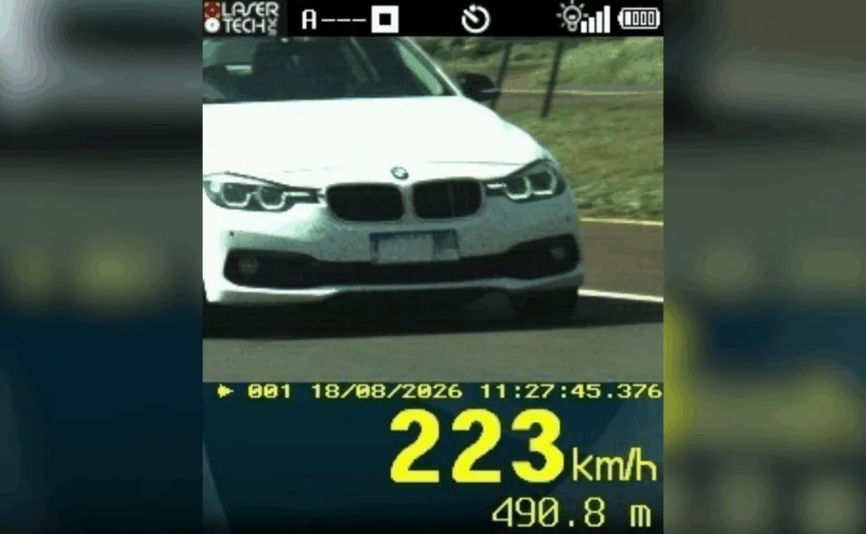 Motorista se acha piloto de corrida, e PRF flagra BMW a 223 km/h na BR-163, em Quatro Pontes