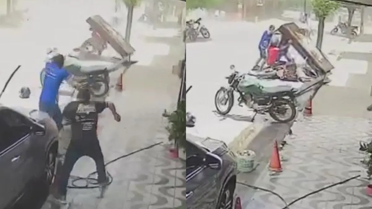 Capacete parte ao meio após rajada de vento derrubar placa sobre motociclista no Ceará; vídeo