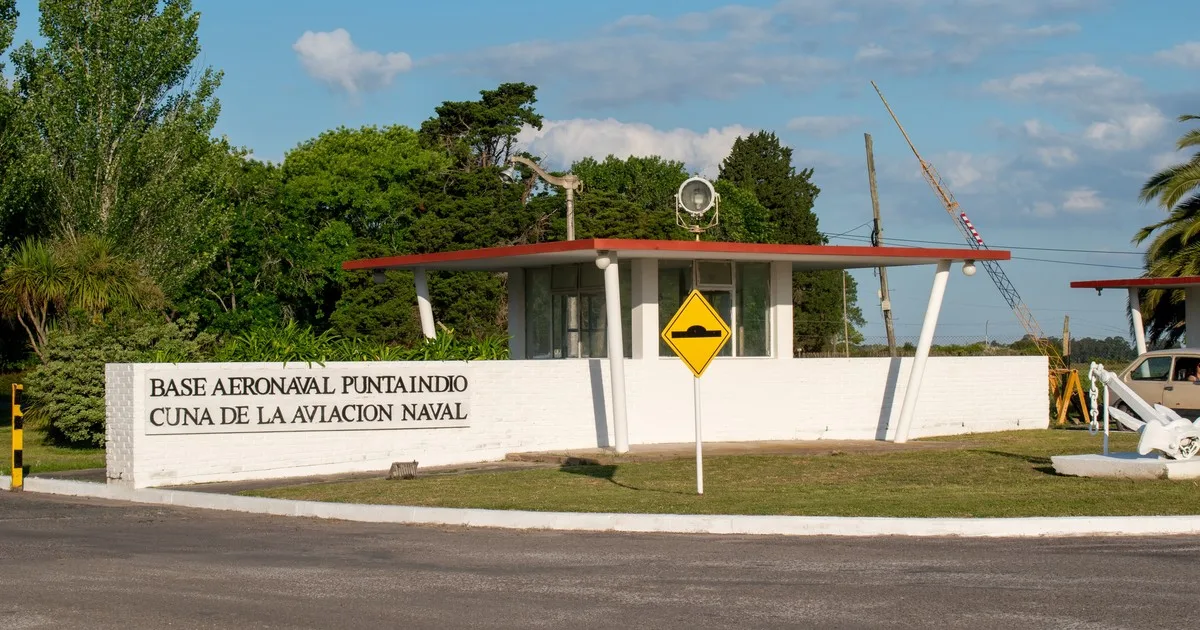 Un pueblo en alerta por el traslado de las operaciones de la histórica Base Aeronaval de Punta Indio: "Vamos a quedar a la deriva"