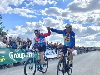 EXCLUSIF. « Jamais je ne t’aurais fait un enfant dans le dos sur le Tour 1986 » : Hinault et LeMond, les retrouvailles