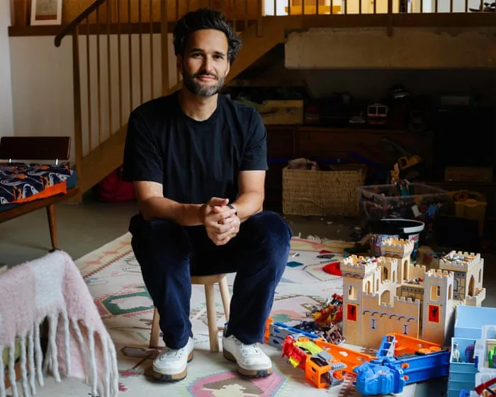 I’m a father of three who studies the impact of artificial intelligence: this is what parents need to know about AI
