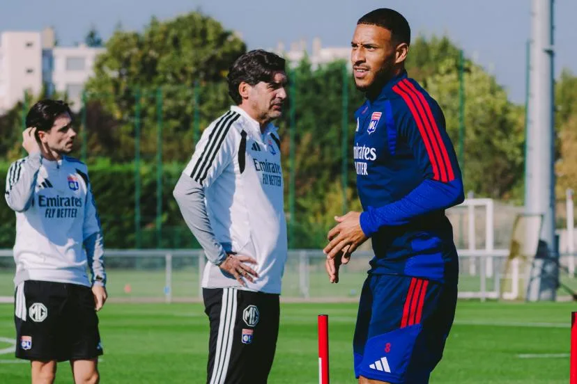 Avec seulement six pros à l'entraînement pendant la trêve et des absents, Paulo Fonseca et l'OL se présentent sans repères à Lens