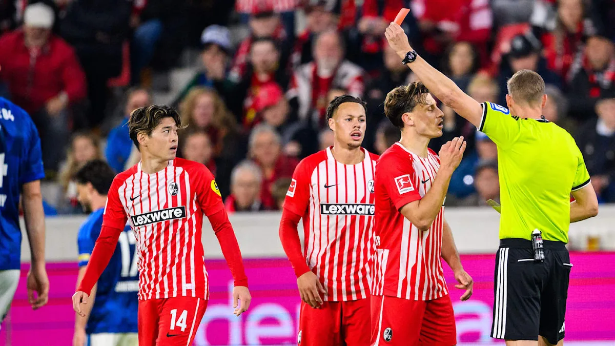 Trotz Tabellenführung - Schuster holt Freiburg-Star zum Rapport