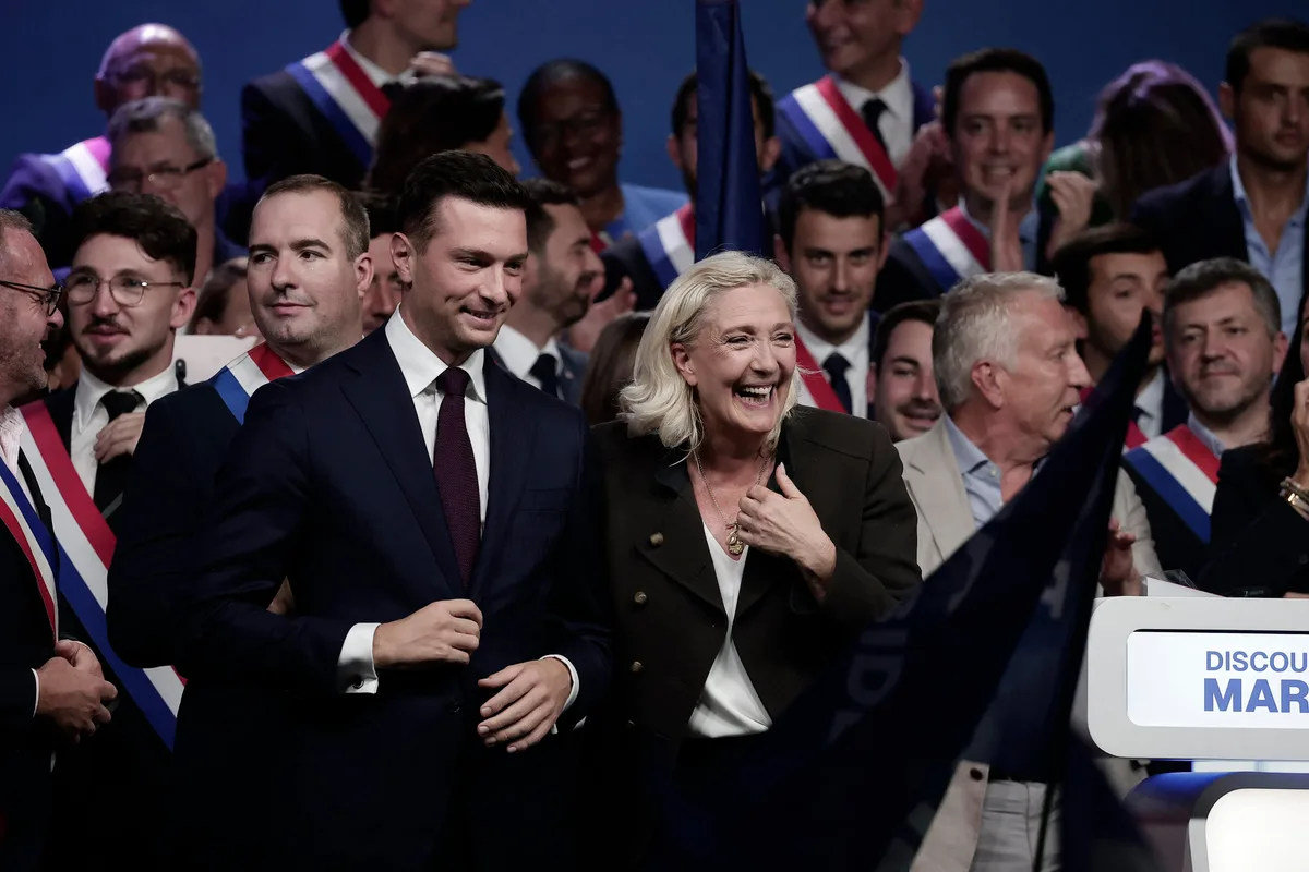 Marine Le Pen-Jordan Bardella : à Hénin-Beaumont, ambiance glaciale et rentrée "sociale"