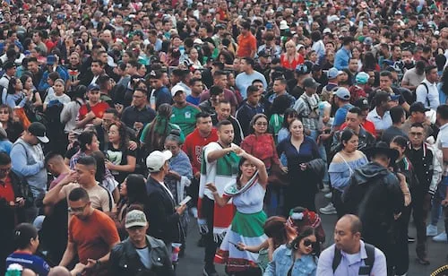 El patriotismo desborda calles del Centro