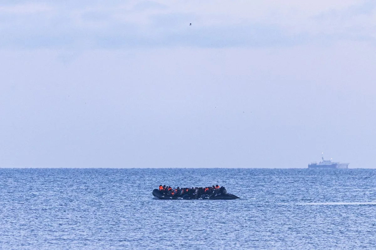 Nearly 100 migrants rescued after boat breaks down during attempted Channel crossing