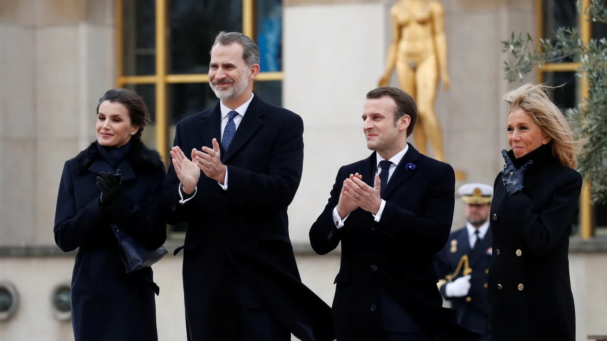 Felipe VI y la reina Letizia se reunirán con Emmanuel y Brigitte Macron en septiembre: todo lo que se sabe sobre la visita de Estado