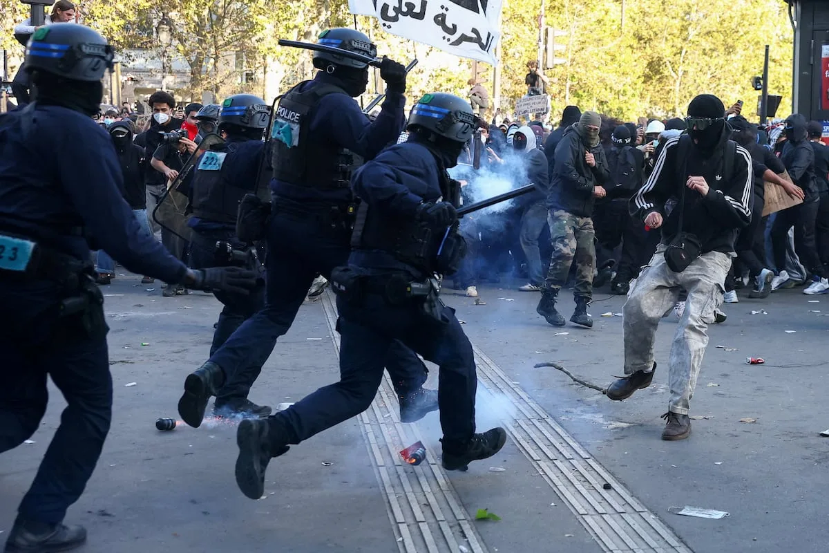 French policing under scrutiny as pupil protest injuries mount