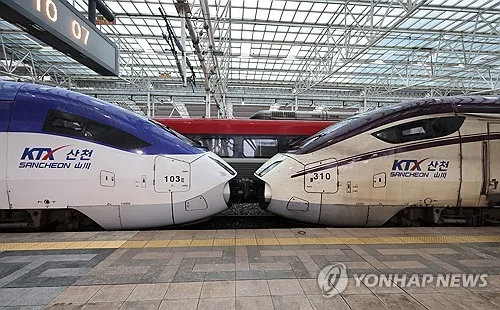 "SRT 플랫폼 찾아뛰던 고생 끝"…KTX·SRT 통합 운행 '스타트'