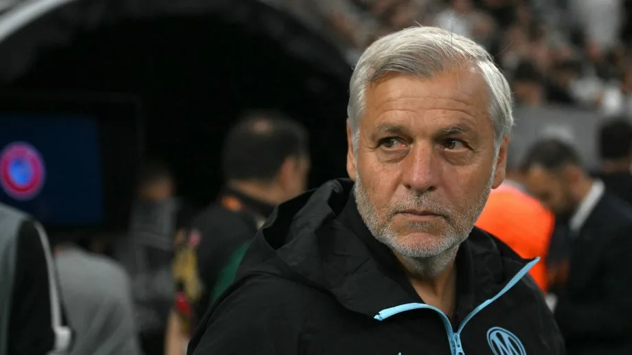 Défaite en Ligue Europa : "Il y a forcément une grosse remise en cause de ma part" dit Bruno Genesio, le coach de l'OM