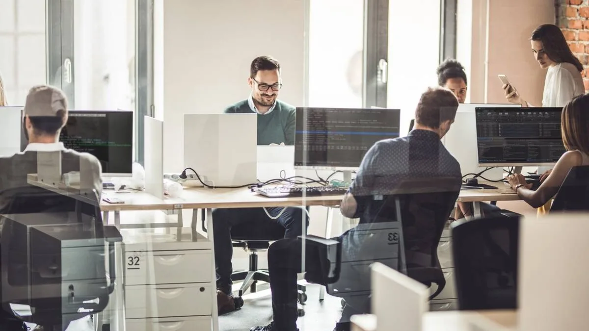Control horario en la empresa: qué exige la normativa y cómo cumplirla