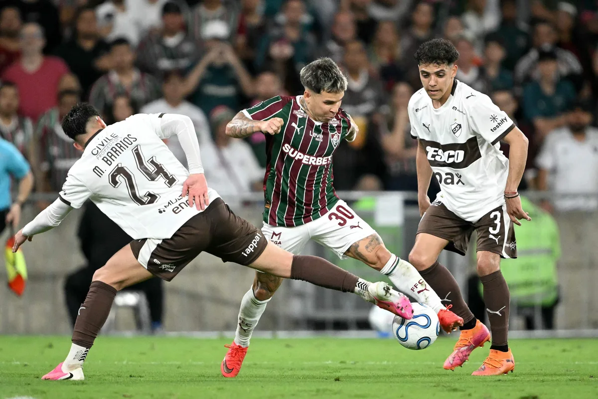 A qué hora juega Platense y Fluminense y qué canal lo transmite en vivo