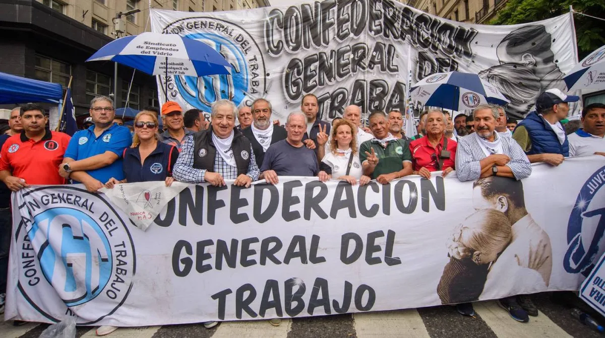 La CGT encabezará una marcha a Economía por las familias endeudadas y las pymes se movilizarán por el cierre de las empresas