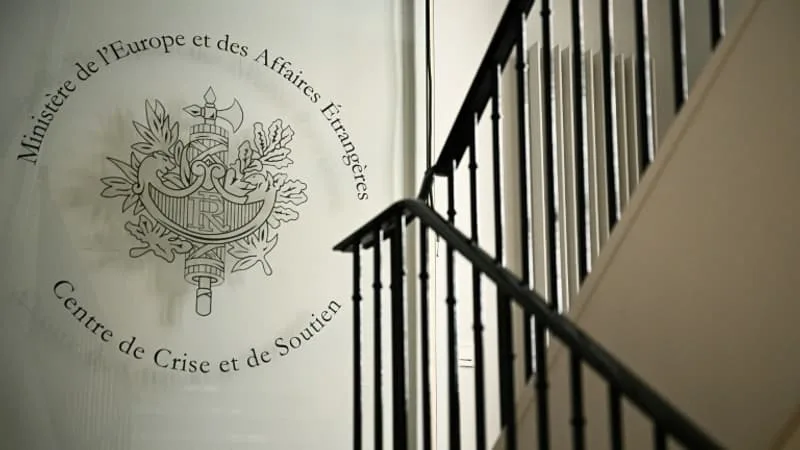 Français détenus au Togo: leur société de production assure qu'ils sont "en règle" et que l'un des réalisateur est "malade"