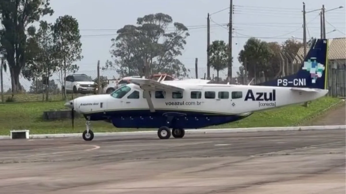 Avião que ligará interior de SC à Capital a partir de R$ 315 pousa no Sul do Estado antes do início da operação