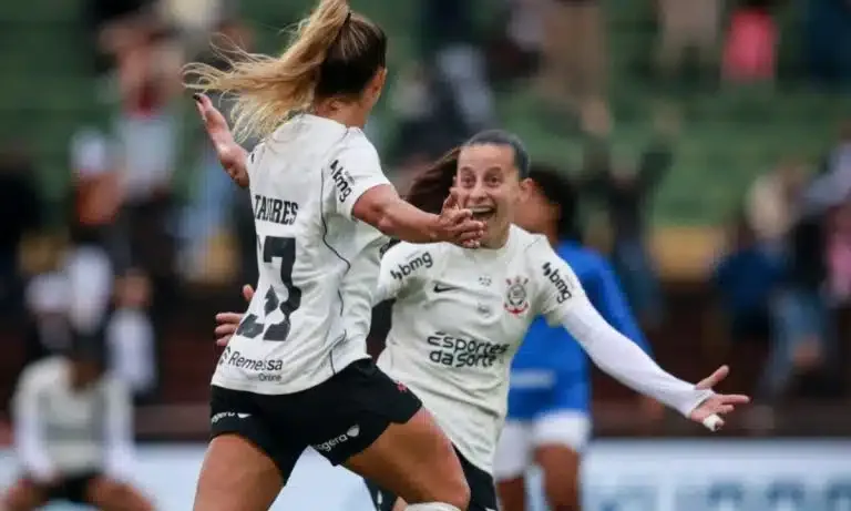 Palmeiras x Universitario na Libertadores feminina: quando e onde assistir