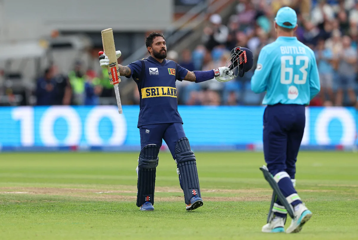 Kusal Mendis century drives Sri Lanka to 321 for 6