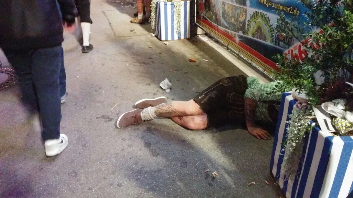 Oktoberfest: Wenn das Herz nach der Wiesn-Party plötzlich rast, könnte das Holiday-Heart-Syndrom dahinterstecken