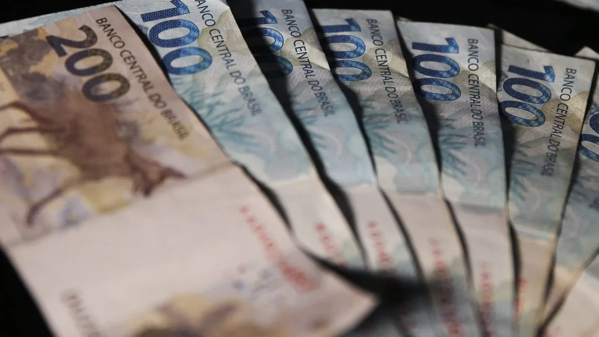 Lote complementar do Abono Salarial será pago a mais de um milhão de trabalhadores nesta quinta (15); valor pode chegar a R$ 1.621