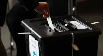 Islandeses votam sobre o retomar das negociações para aderir à UE