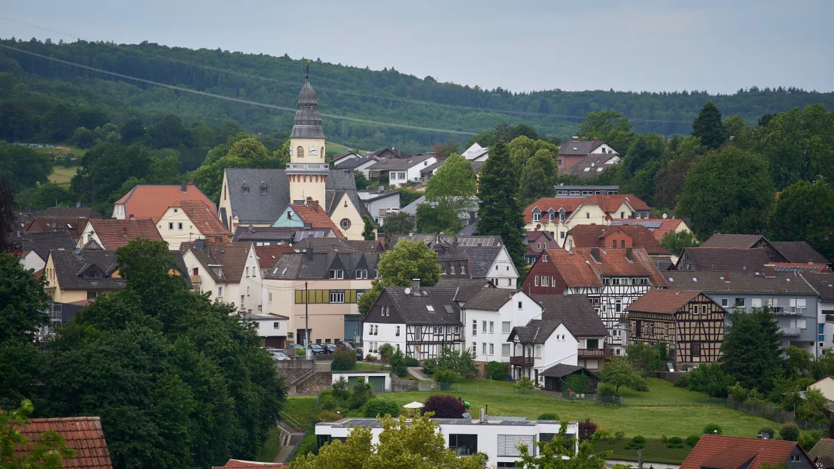 Streit ums Grundwasser: Wasser für Frankfurt, Dürre für Birstein?