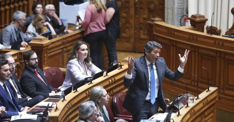 Chega pede dados às autarquias sobre casas vazias e rendas