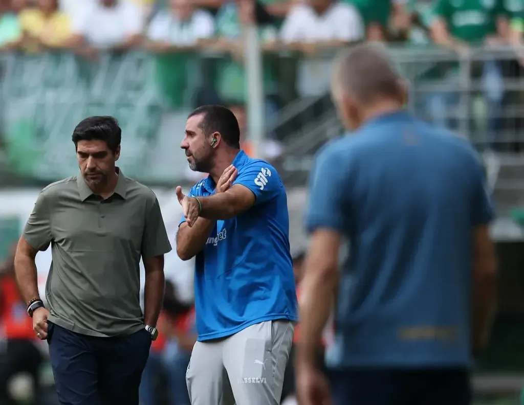 Palmeiras tenta recuperar protagonismo como mandante contra algoz da fase de grupos da Libertadores